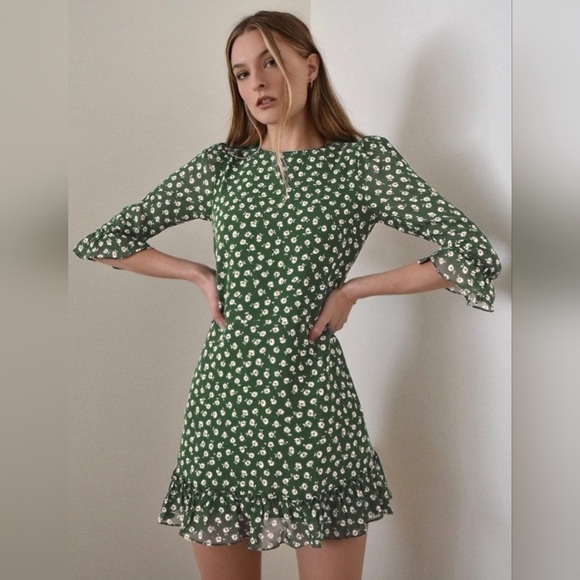 Reformation Dresses & Skirts - Reformation Doutzen Mini Dress Chive Floral NWT 4